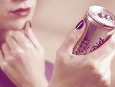 Δες τι συμβαίνει στο στομάχι σου όταν πίνεις αναψυκτικά! (βίντεο)